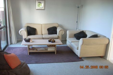 Photo of property in 116 Carnoustie Drive, Wattle Downs, Auckland, 2103