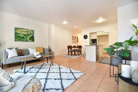 Photo of property in 6 Trimaran Drive, Gulf Harbour, Whangaparaoa, 0930