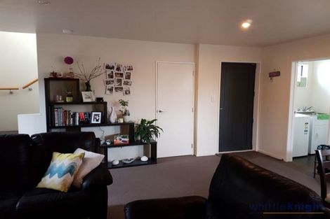 Photo of property in 300 Riccarton Road, Upper Riccarton, Christchurch, 8041