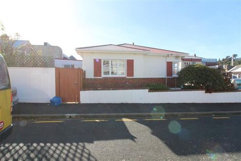 Photo of property in 670 Great King Street, North Dunedin, Dunedin, 9016