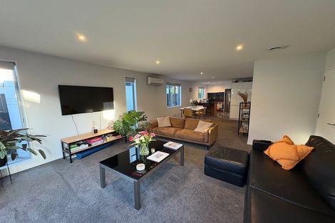 Photo of property in 2/27 Sherborne Street, St Albans, Christchurch, 8014