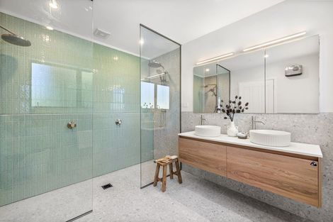 Photo of property in 429 Avonhead Road, Avonhead, Christchurch, 8042