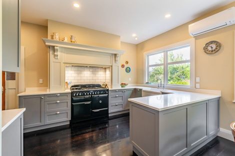 Photo of property in 39 Wairere Road, Belmont, Lower Hutt, 5010