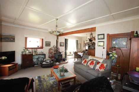 Photo of property in 711 No 2 Line, Fordell, Whanganui, 4572