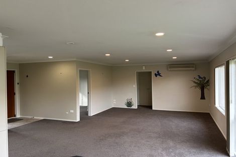 Photo of property in 18 Blythfield Place, Taradale, Napier, 4112