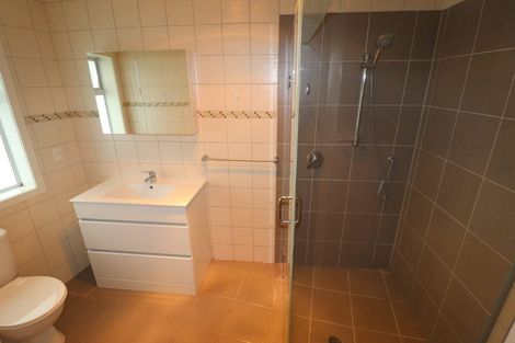 Photo of property in 81 Sturges Road, Henderson, Auckland, 0612