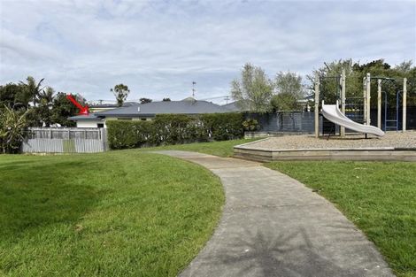 Photo of property in 19a Riro Street, Point Chevalier, Auckland, 1022