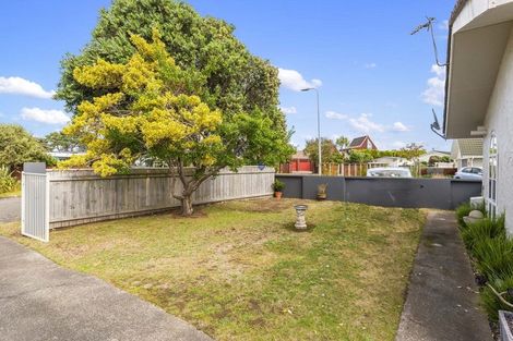 Photo of property in 25b Olive Terrace, Paraparaumu Beach, Paraparaumu, 5032