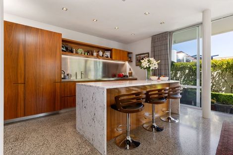 Photo of property in 148 Merivale Lane, Merivale, Christchurch, 8014