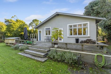Photo of property in 199 Te Moana Road, Waikanae, 5036