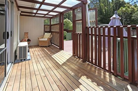 Photo of property in 26 Wirihana Road, Titirangi, Auckland, 0604