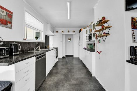 Photo of property in 234 Egmont Street, Patea, 4520