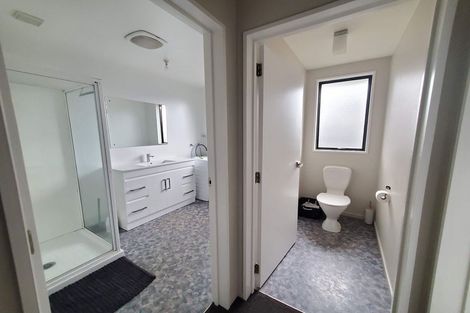 Photo of property in 5a Kawaka Street, Riccarton, Christchurch, 8041