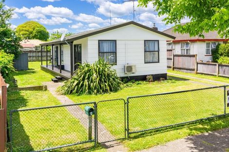 Photo of property in 1 Byron Road, Enderley, Hamilton, 3214