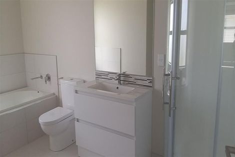 Photo of property in 6 Pipipi Crescent, Takanini, 2112