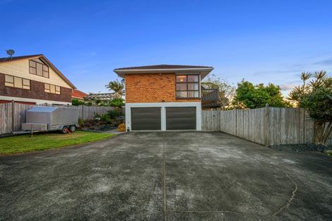Photo of property in 21 St Annes Crescent, Wattle Downs, Auckland, 2103