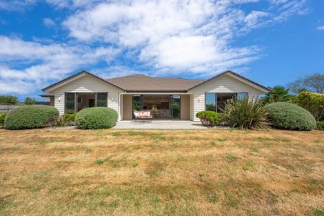 Photo of property in 38 Mountain View Drive, Manakau, Otaki, 5583