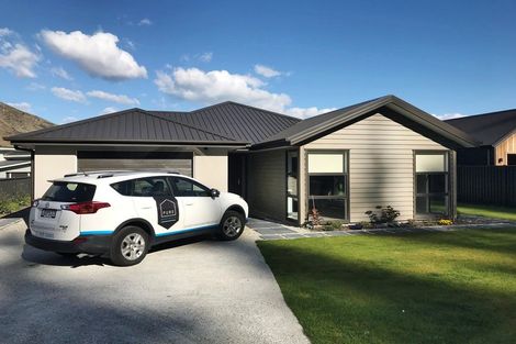 Photo of property in 3 Hicks Road, Lower Shotover, Queenstown, 9304