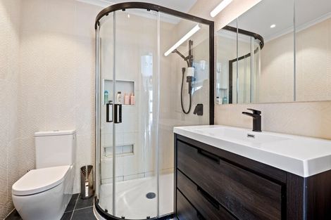 Photo of property in 23 Tokomaru Street, Welbourn, New Plymouth, 4312