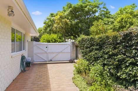 Photo of property in 9 Maple Lane, Waikanae, 5036