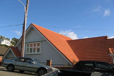 Photo of property in 54 The Crescent, Roseneath, Wellington, 6011