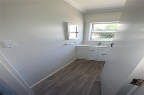 Photo of property in 17 Balmoral Street, Levin, 5510