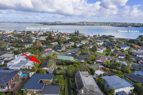 Photo of property in 23 Clovelly Road, Bucklands Beach, Auckland, 2012