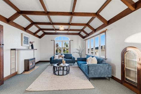 Photo of property in 12 Hillcrest Road, Hillcrest, Hamilton, 3216