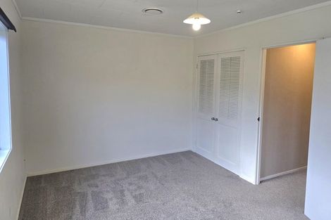 Photo of property in 11 Kiwi Avenue, Maunu, Whangarei, 0110