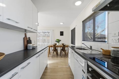 Photo of property in 6 Roy Street, Nawton, Hamilton, 3200