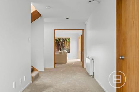 Photo of property in 3 Glenburn Place, Avonhead, Christchurch, 8042