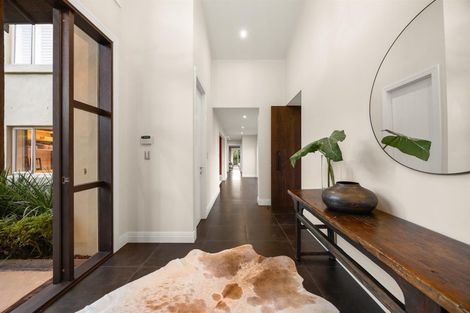Photo of property in 5 Dysart Lane, Kumeu, 0891