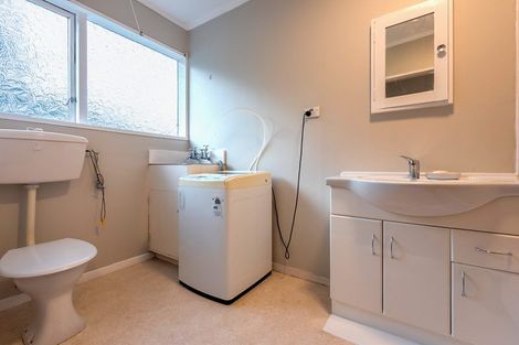 Photo of property in 41 Chartwell Drive, Crofton Downs, Wellington, 6035