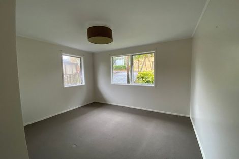 Photo of property in 10 Airey Place, Torbay, Auckland, 0630