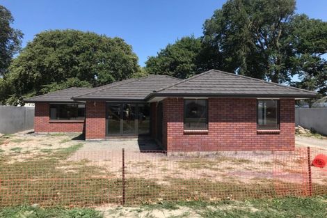 Photo of property in 13 Grand Oaks Drive, Awapuni, Palmerston North, 4412