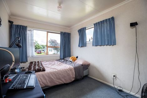 Photo of property in 38 Penrith Street, Westown, New Plymouth, 4310