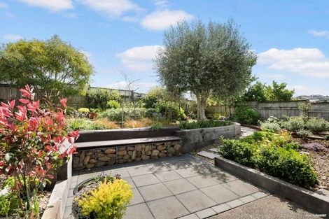 Photo of property in 66 Fairview Avenue, Fairview Heights, Auckland, 0632