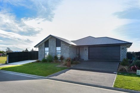 Photo of property in 3 Cedric Place, Darfield, 7510