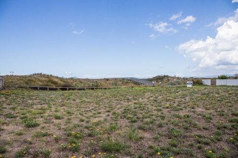 Photo of property in 111 Bream Bay Drive, Ruakaka, 0116