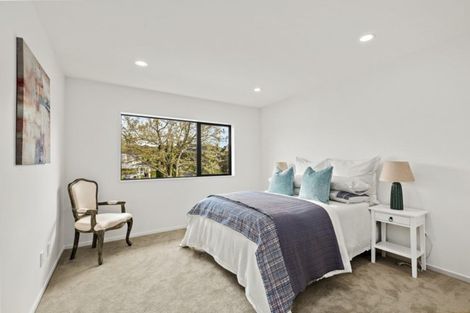 Photo of property in 46 Marina View Drive, West Harbour, Auckland, 0618