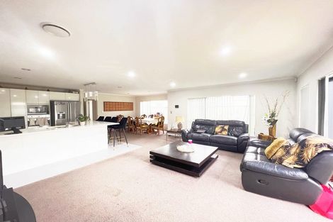 Photo of property in 4 Aster Place, Flat Bush, Auckland, 2019