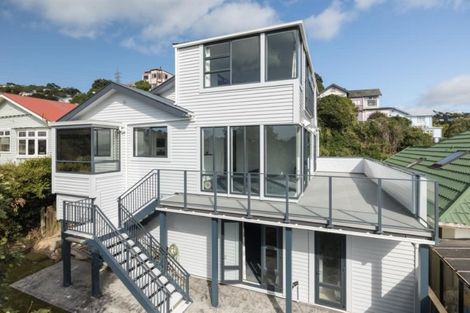 Photo of property in 9 Durham Crescent, Aro Valley, Wellington, 6021
