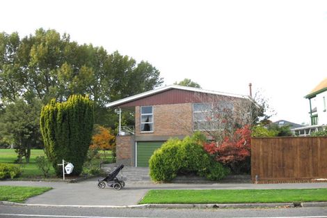 Photo of property in 44 Maidstone Road, Ilam, Christchurch, 8041