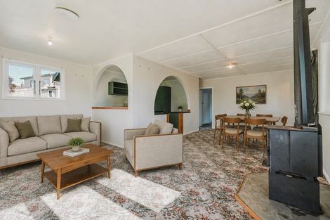 Photo of property in 11 Karaka Road, Otorohanga, 3900