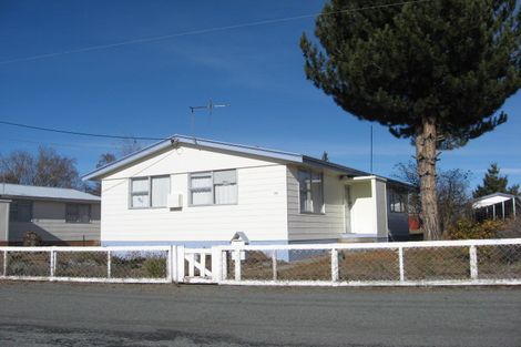 Photo of property in 22 Hopkins Road, Twizel, 7901