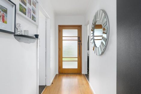 Photo of property in 24 Portal Crescent, Beerescourt, Hamilton, 3200