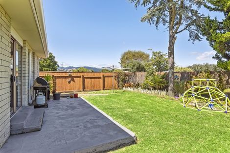 Photo of property in 62b Mazengarb Road, Paraparaumu Beach, Paraparaumu, 5032