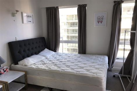 Photo of property in Terrace Heights Apartments, 8c/163 The Terrace, Wellington Central, Wellington, 6011