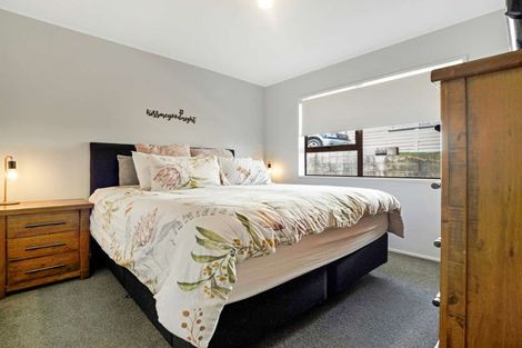 Photo of property in 112a Queen Street, Waiuku, 2123