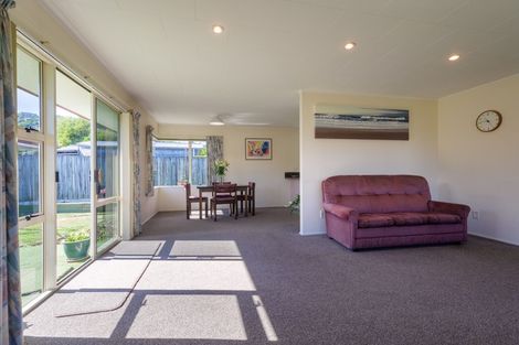 Photo of property in 16 Blackwood Street, Wakatu, Nelson, 7011